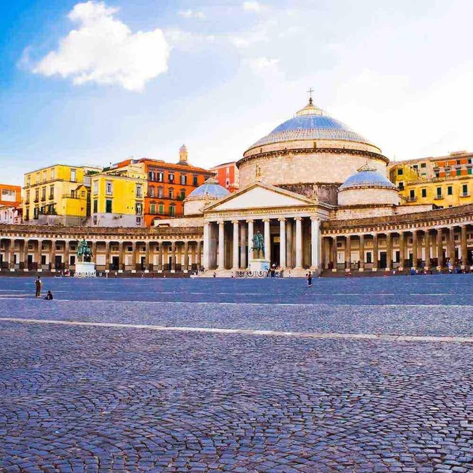 Traversa Toledo, Intero Appartamento Al Plebiscito Napoli Bagian luar foto